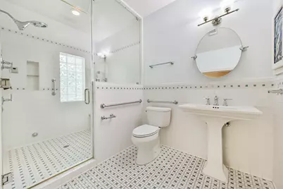 5723 Stewart Avenue, Galveston, TX 77551 - Photo 34