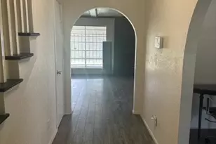 3862 Wichita St, Houston, TX 77004 - Photo 2