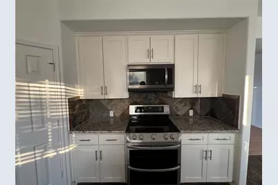 6311 Auburn Terrace Court, Spring, TX 77389 - Photo 8