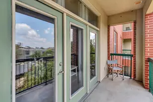 300 St Joseph Pkwy, Houston, TX 77002 - Photo 26