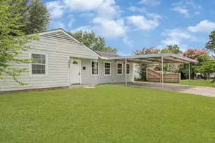 2210 Marshall St, Pasadena, TX 77506 - Photo 2