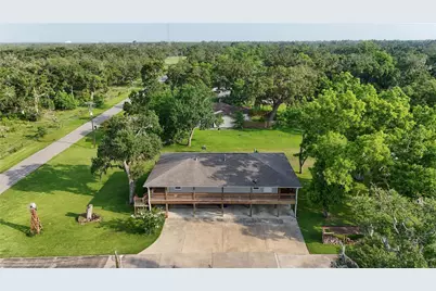 915 Live Oak Drive, Jones Creek, TX 77541 - Photo 34