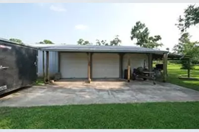 915 Live Oak Drive, Jones Creek, TX 77541 - Photo 6