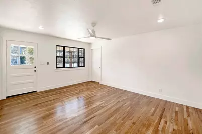 510 Parkview Boulevard, New Braunfels, TX 78130 - Photo 2