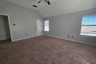 2647 Kiplands Ct, Houston, TX 77014 - Photo 18