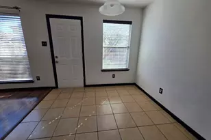 2647 Kiplands Ct, Houston, TX 77014 - Photo 6