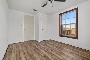 14202 Susie Ln, Alvin, TX 77511 - Photo 12