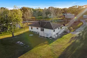14202 Susie Ln, Alvin, TX 77511 - Photo 38