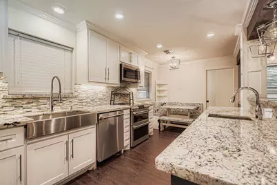 1411 Neptune Lane, Houston, TX 77062 - Photo 2