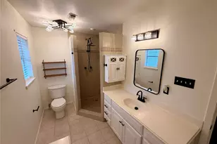 1411 Neptune Ln, Houston, TX 77062 - Photo 12