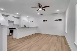 4822 Baton Rouge St, Houston, TX 77028 - Photo 10
