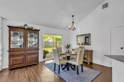 2535 Jeb Stuart Court, League City, TX 77573 - Photo 4