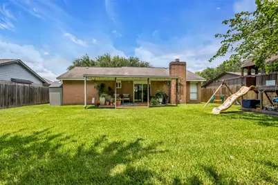 2535 Jeb Stuart Court, League City, TX 77573 - Photo 18