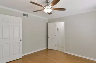 20 Golfview Manor Rd, Huntsville, TX 77340 - Photo 6