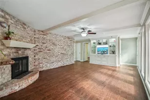 10911 Elmdale Dr, Houston, TX 77070 - Photo 4