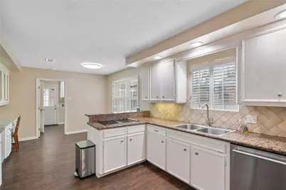 10911 Elmdale Drive, Houston, TX 77070 - Photo 8