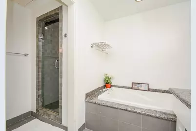 9518 Bayou Brook Street, Houston, TX 77063 - Photo 16