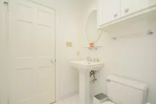 9518 Bayou Brook St, Houston, TX 77063 - Photo 20