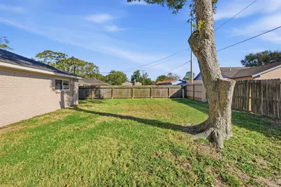 5002 Cedar Creek Drive, Dickinson, TX 77539 - Photo 38