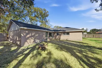 5002 Cedar Creek Drive, Dickinson, TX 77539 - Photo 42