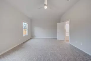 14257 Lake Lodge Dr, Conroe, TX 77384 - Photo 10