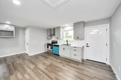 1218 Des Jardines Street #B, Houston, TX 77023 - Photo 4