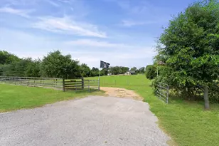 29381 Hwy 6, Hempstead, TX 77445 - Photo 14