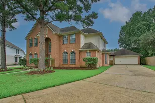 11711 Spring Path Ct, Tomball, TX 77377 - Photo 2