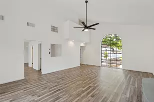 6611 Falling Waters Dr, Spring, TX 77379 - Photo 8