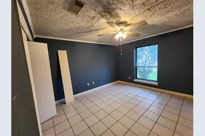 6118 Linnhaven Drive, Houston, TX 77072 - Photo 12