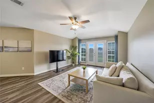 24403 Falcon Point Dr, Katy, TX 77494 - Photo 18
