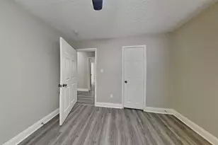 12706 Pantano Drive, Houston, TX 77065 - Photo 14