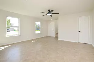 3906 Hollow Cove Ln, Richmond, TX 77469 - Photo 6