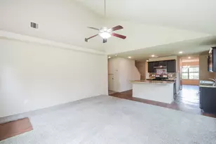 2003 Treasure Mountain Dr, Spring, TX 77388 - Photo 10