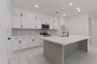 708 Azalea Street, Waller, TX 77484 - Photo 6