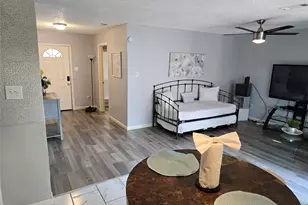 12459 W Village Dr, Houston, TX 77039 - Photo 8