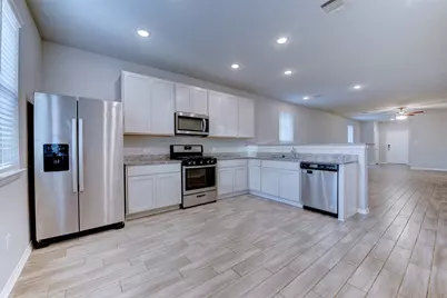 24803 Russet Bluff Trail, Houston, TX 77336 - Photo 10