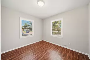 3025 Vance Ave, Texas City, TX 77590 - Photo 8