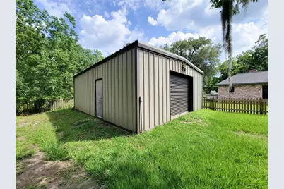 1102 Avenue C, Sweeny, TX 77480 - Photo 26