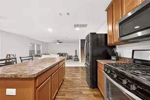 6714 Atlasridge Dr, Houston, TX 77048 - Photo 18