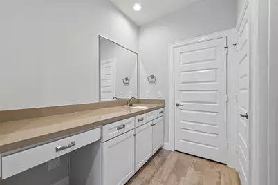 2812 Grand Fountains Drive #F, Houston, TX 77054 - Photo 14