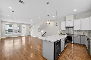2812 Grand Fountains Dr, Houston, TX 77054 - Photo 16