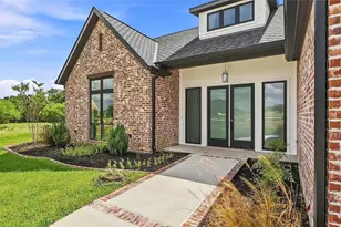 5623 Mill Water Ct, Bryan, TX 77808 - Photo 2