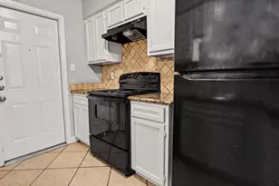 6907 Foxside Ln, Humble, TX 77338 - Photo 8