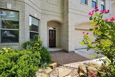 4413 Darsey Street, Bellaire, TX 77401 - Photo 2