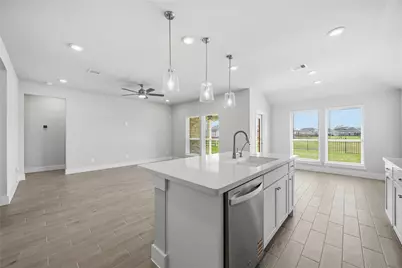 225 Orchard Laurel Drive, Alvin, TX 77511 - Photo 14