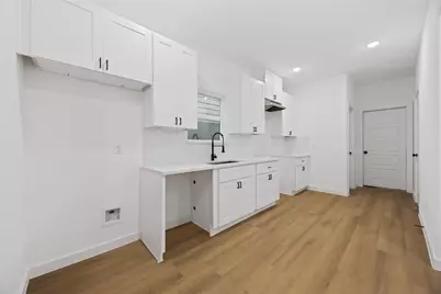 8122 De Priest Street, Houston, TX 77088 - Photo 10