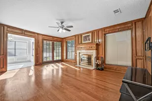 12323 Misty Laurel Dr, Houston, TX 77014 - Photo 18