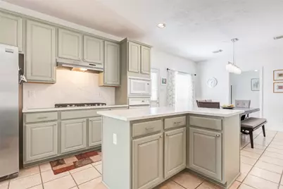 15415 Longhorn Cavern Drive, Sugar Land, TX 77498 - Photo 16