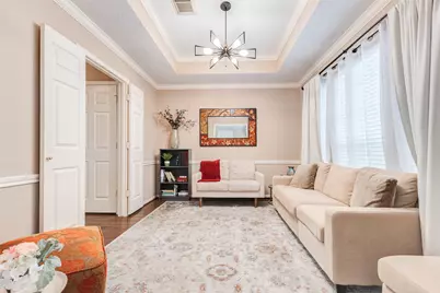 15415 Longhorn Cavern Drive, Sugar Land, TX 77498 - Photo 6